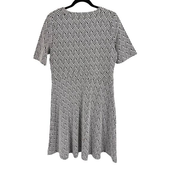 Leota Dress pullover short sleeve textured gray white Medium M - Picture 3 of 4